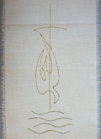 Křestní rouška malovaná - Holubice, voda, kříž