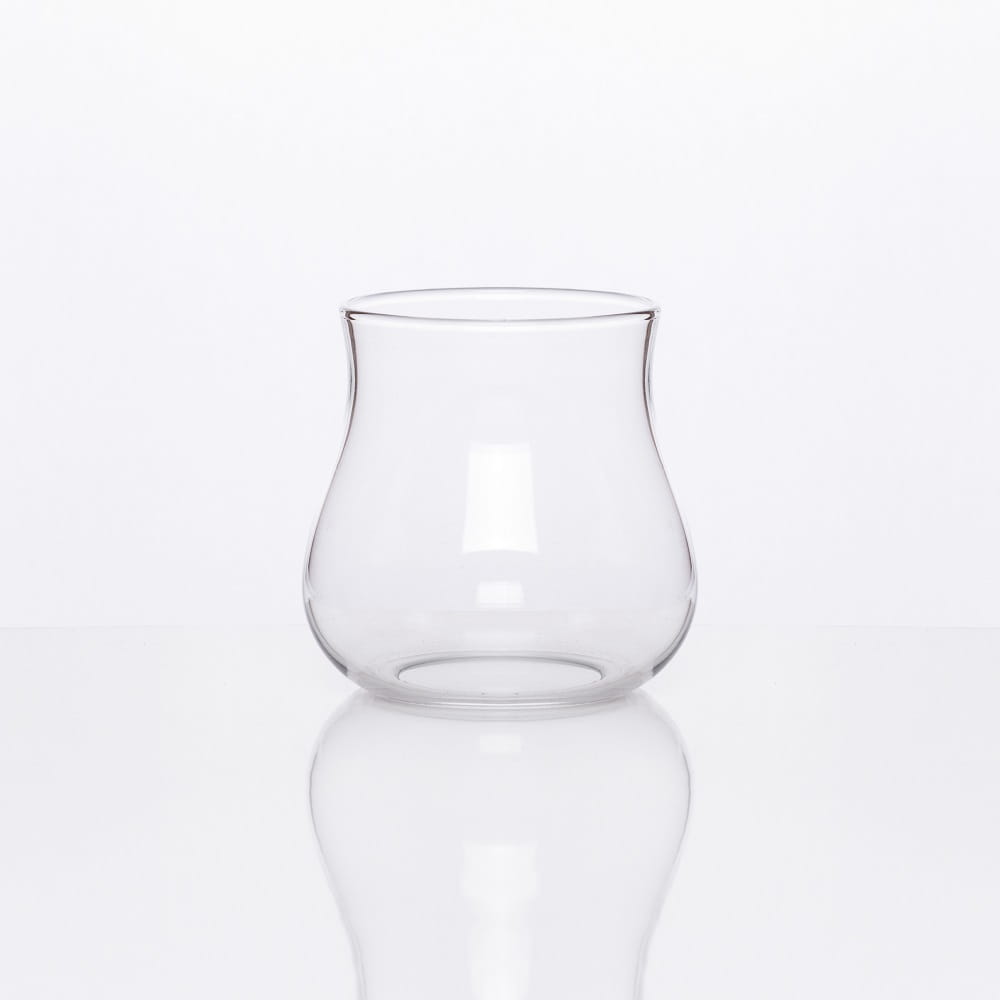kryt na olejové svíce sklo výška 9cm,dolní průměr 5cm, horní 6,4cm